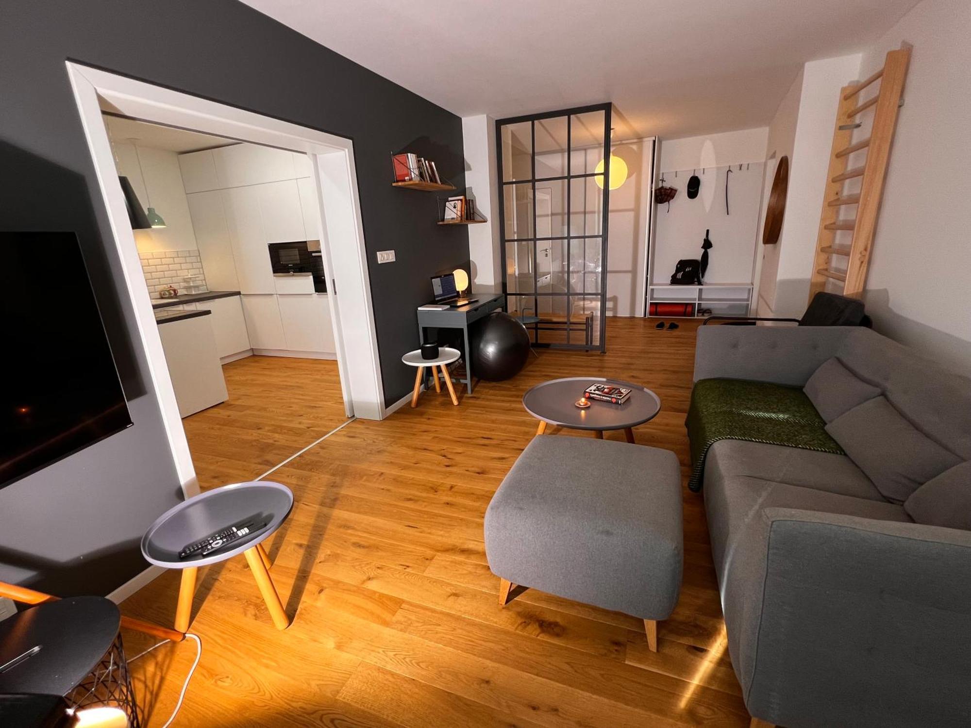 Orient Express Paris-Pressburg By Zazi Apartment Luaran gambar
