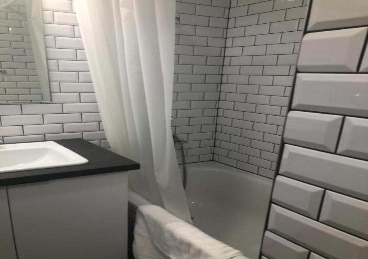 Orient Express Paris-Pressburg By Zazi Apartment Luaran gambar